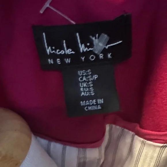 Nicole Miller Deep Raspberry Single-Button Tailored Blazer with Silver Buttons - Picture 9 of 10